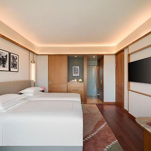 Grand Luxury Room Twin Bed Jacuzzi
